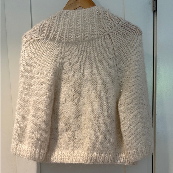 Handmade never worn Cream Knit Women's cardigan - Picture 5 of 6
